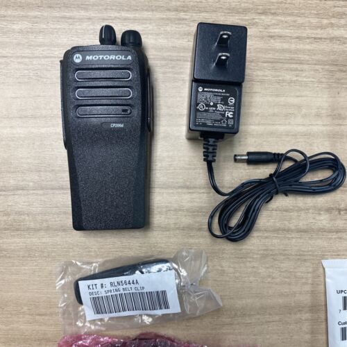FS OPEN BOX Motorola CP200D UHF Digital Portable Radio DMR MOTOTRBO Model# AAH01QDC9JA2AN