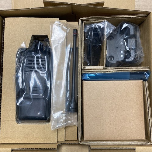 Icom F2000 Portable Radio UHF 400-470MHz 4W 16 Channels IP67
