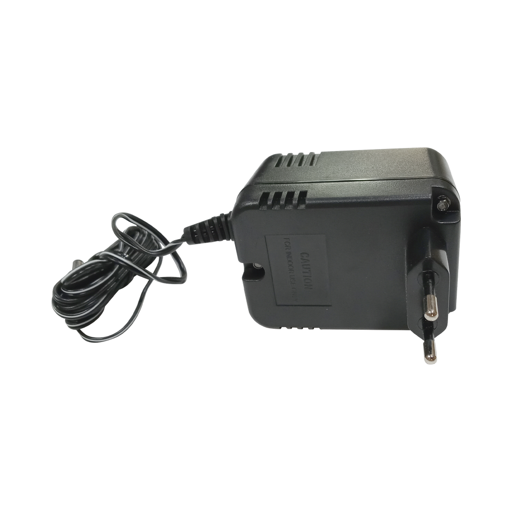 Icom BC-145E AC adapter Rapid chargers 220V w/ Euro style Plug BC-143 BC-119N
