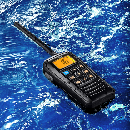 Icom IC-M37 Marine VHF Portable Radio 6W Float'n Flash Function 700 mW Audio