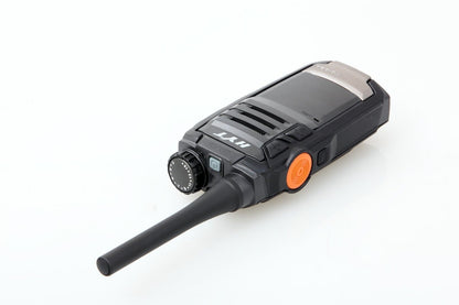 Hytera TC-320 Portable Radio UHF 400-470 MHz 1700mAh Li-Ion Battery