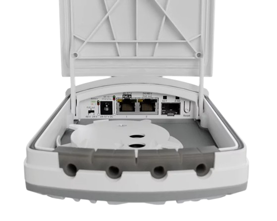 MikroTik FTC21-ups IP67 Fiber-to-Copper Converter with 2.5G SFP, PoE-Out & Battery Backup