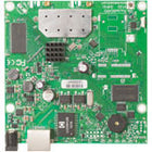 MikroTik RB911G-5HPND-US RouterBOARD 911G with 600MHz Atheros CPU, 64MB RAM, 1x GLAN, Built-in 5GHz 802.11a/n 2x2 Dual Chain Wireless Radio, 2x MMCX connectors, RouterOS L3, US version
