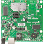 MikroTik RB911G-5HPND-US RouterBOARD 911G with 600MHz Atheros CPU, 64MB RAM, 1x GLAN, Built-in 5GHz 802.11a/n 2x2 Dual Chain Wireless Radio, 2x MMCX connectors, RouterOS L3, US version
