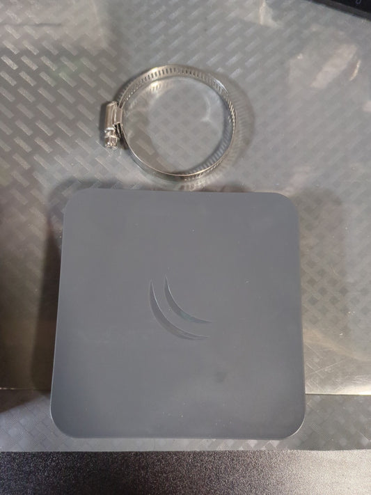 MikroTik MTAO-LTE-5D-SQ Outdoor LTE Antenna